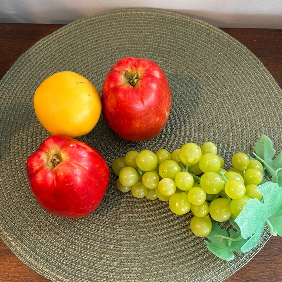 MCM Wrought Iron Footed Fruit Basket & Faux Fruits That Look Real Vintage VGUC. - Picture 7 of 10